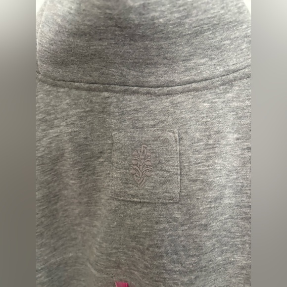 NWT FREE PEOPLE MOVEMENT On Your Mark Logo Mock Neck Pullover | Grey MSRP $148 S - Picture 14 of 14